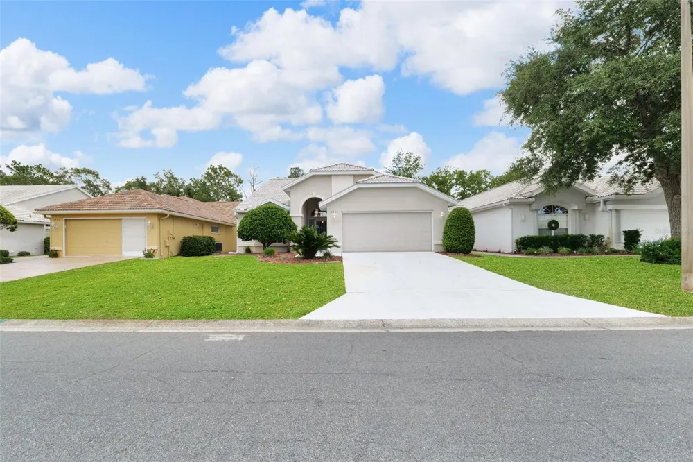 9450 MISSISSIPPI RUN Weeki Wachee, FL 34613