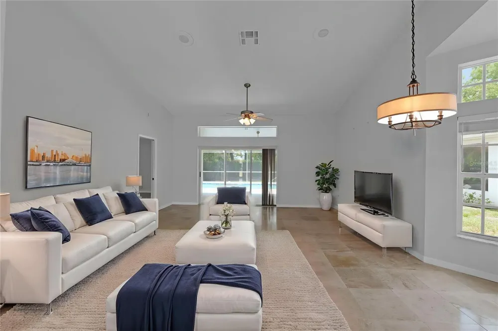 9450 MISSISSIPPI RUN Weeki Wachee, FL 34613