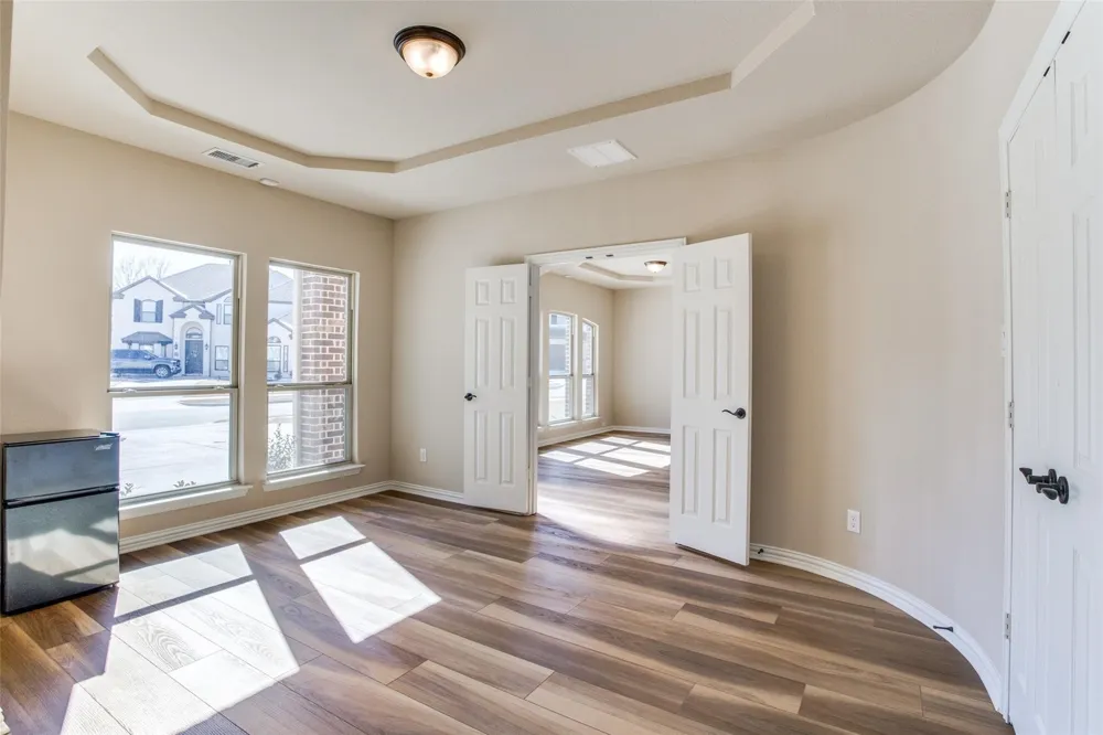 301 Calhoun Street Glenn Heights, TX 75154