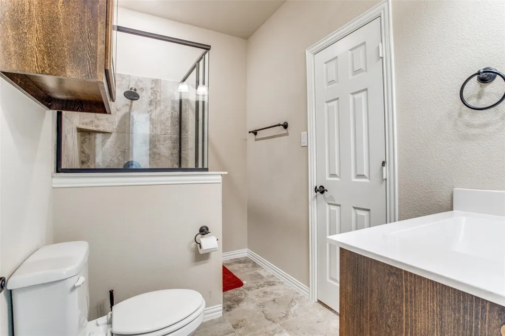 301 Calhoun Street Glenn Heights, TX 75154