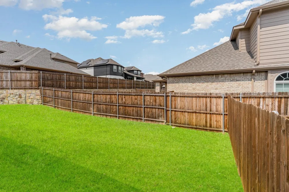 301 Calhoun Street Glenn Heights, TX 75154