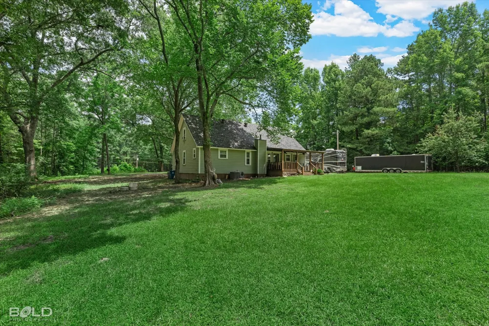 1034 Cattlemans Trail Benton, LA 71006