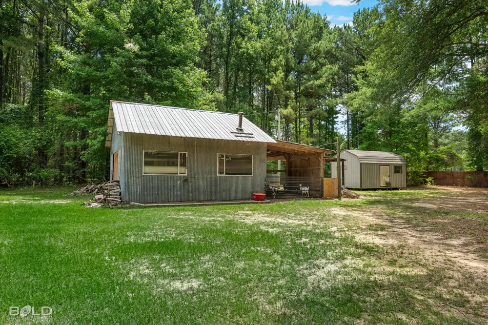 1034 Cattlemans Trail Benton, LA 71006