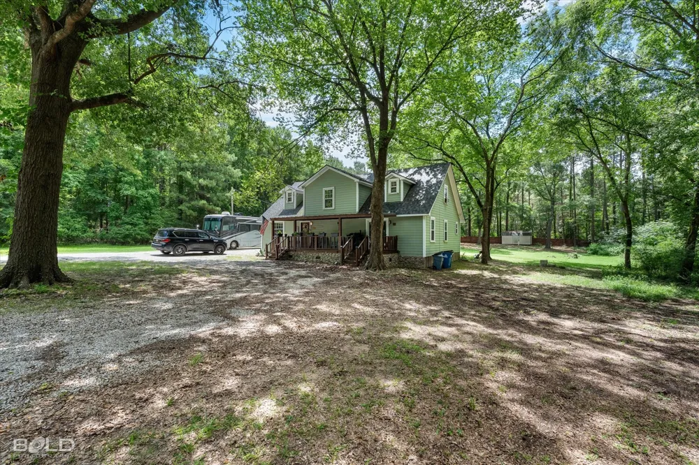 1034 Cattlemans Trail Benton, LA 71006