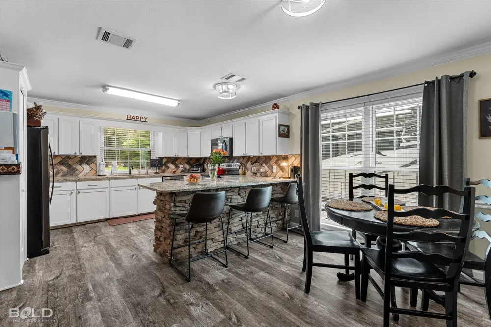 1034 Cattlemans Trail Benton, LA 71006