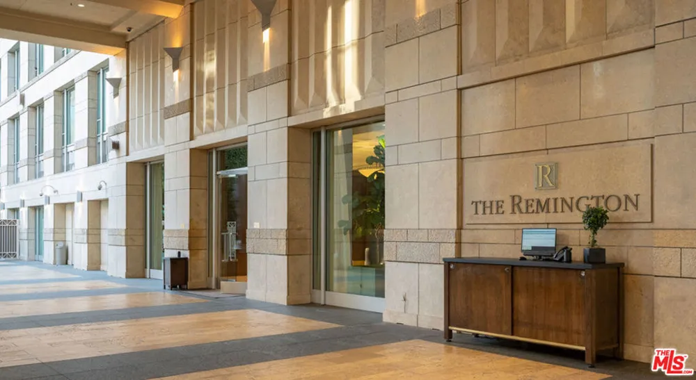 10727 Wilshire Boulevard #PH2 Los Angeles, CA 90024
