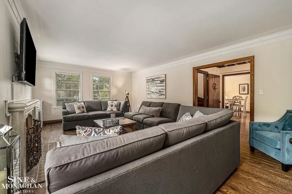 720 Trombley Road Grosse Pointe Park City, MI 48230