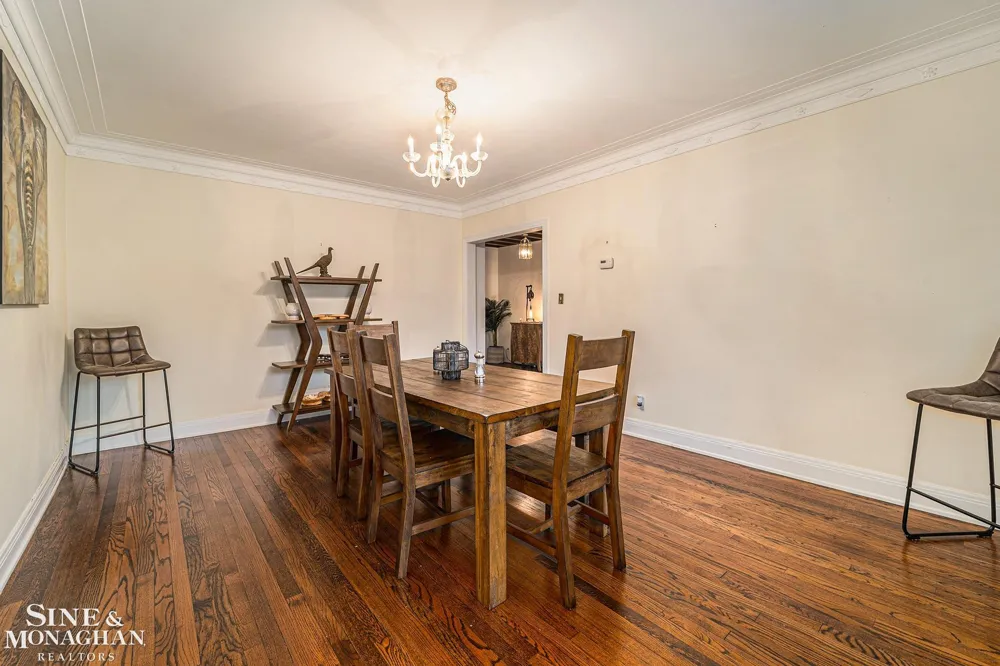 720 Trombley Road Grosse Pointe Park City, MI 48230