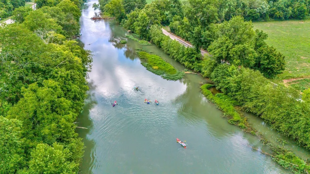 1076 Hwy 13 North Lobelville, TN 37097