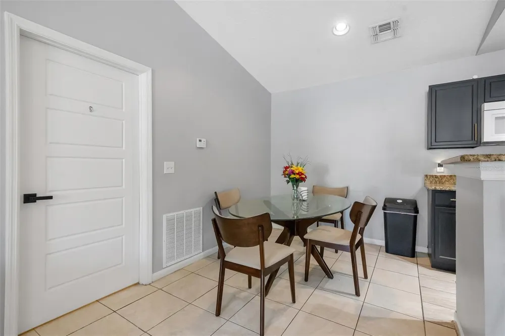 4360 S KIRKMAN ROAD #408 Orlando, FL 32811