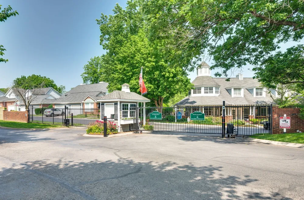 231 Green Harbor Rd #63 Old Hickory, TN 37138