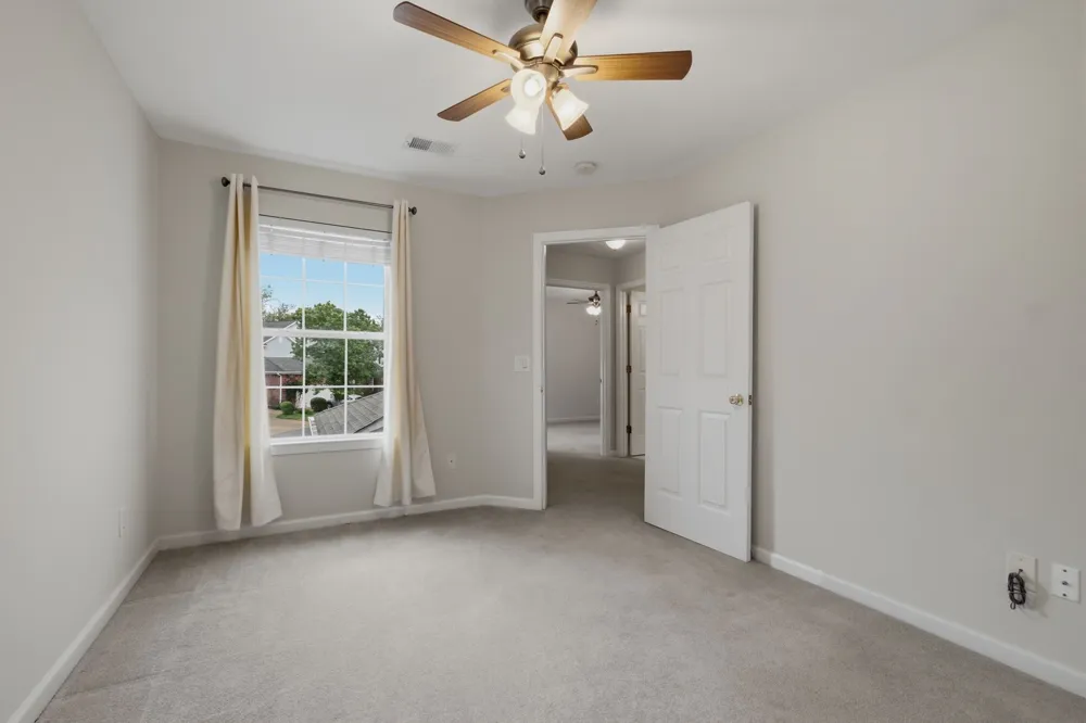 231 Green Harbor Rd #63 Old Hickory, TN 37138