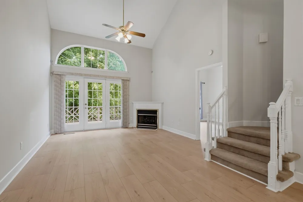 231 Green Harbor Rd #63 Old Hickory, TN 37138