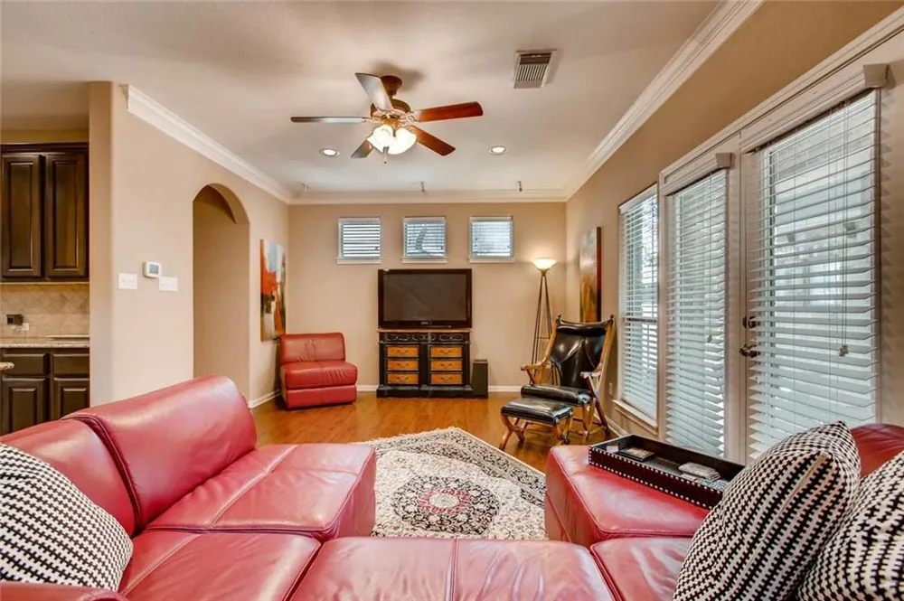11400 W Parmer Lane #49 Cedar Park, TX 78613
