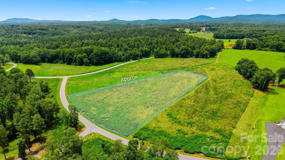 2093 Crestone Way Connelly Springs, NC 28612