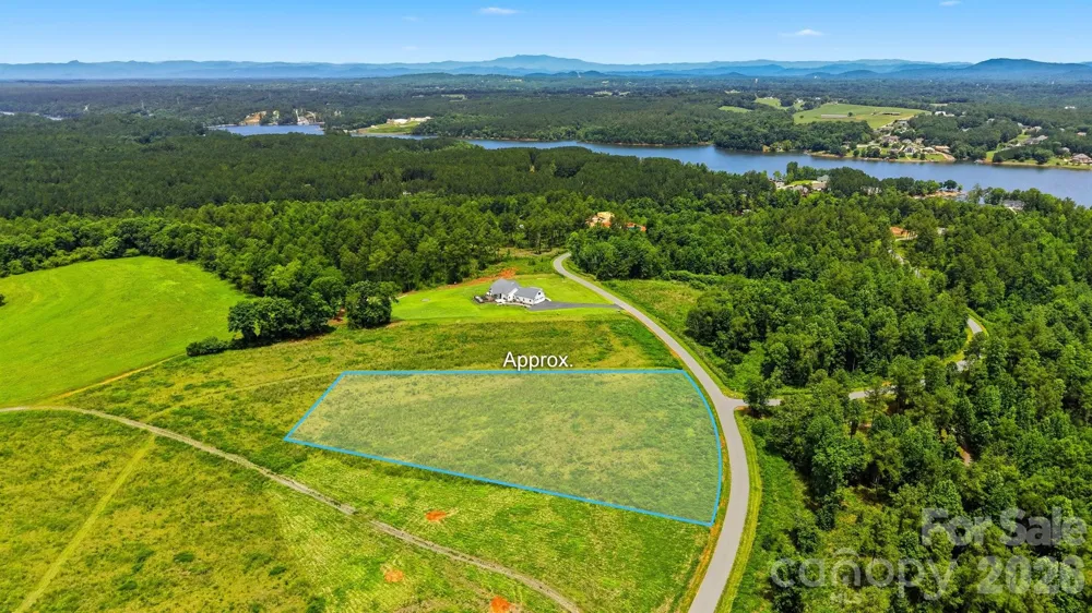 2093 Crestone Way Connelly Springs, NC 28612