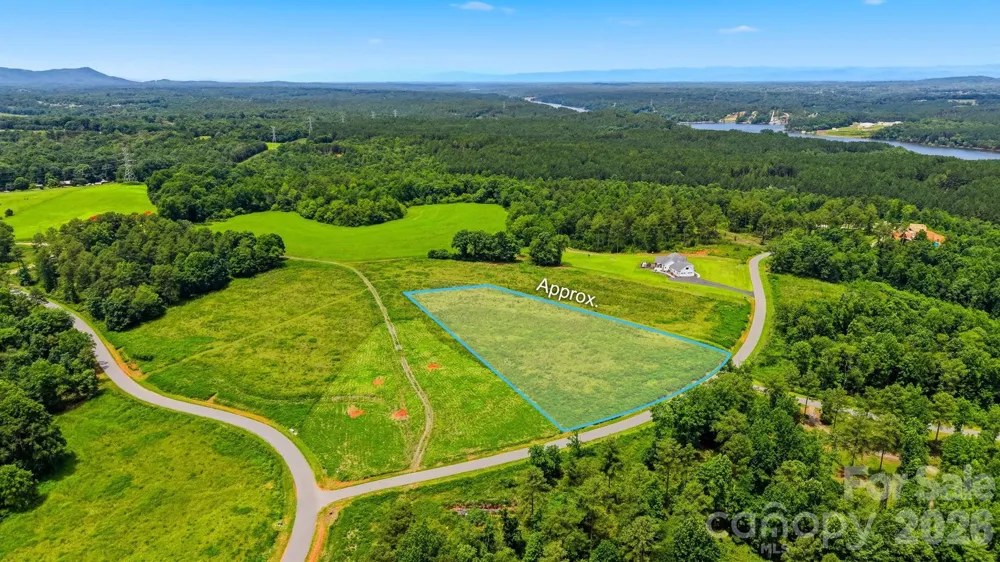 2093 Crestone Way Connelly Springs, NC 28612