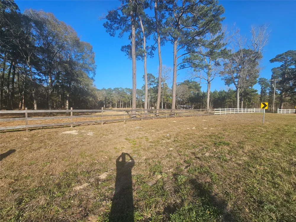 1325 Fm 223 Road Shepherd, TX 77371