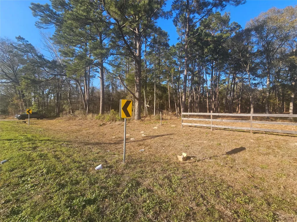 1325 Fm 223 Road Shepherd, TX 77371