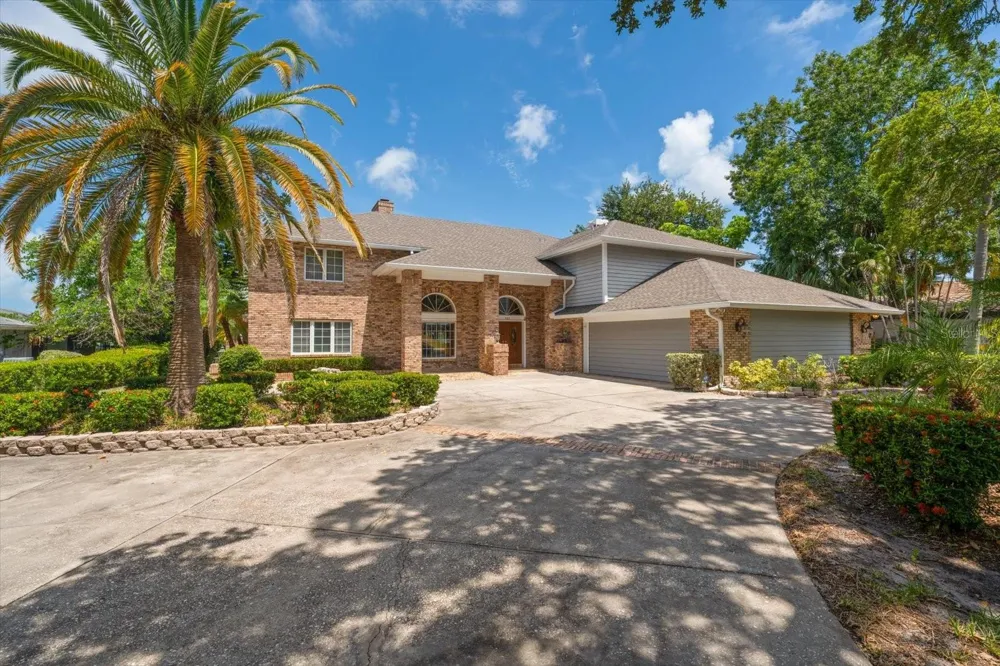 220 HARBOR VIEW LANE Largo, FL 33770
