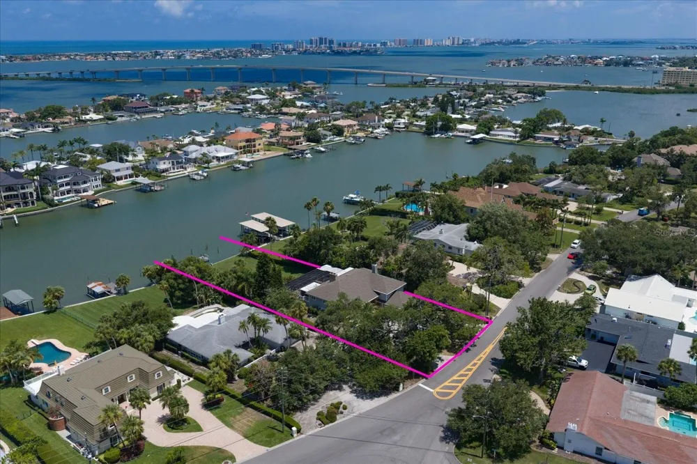 220 HARBOR VIEW LANE Largo, FL 33770