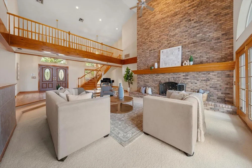 220 HARBOR VIEW LANE Largo, FL 33770