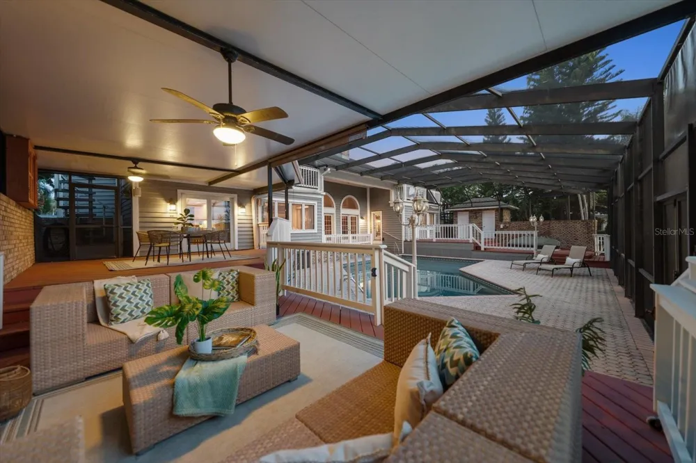 220 HARBOR VIEW LANE Largo, FL 33770