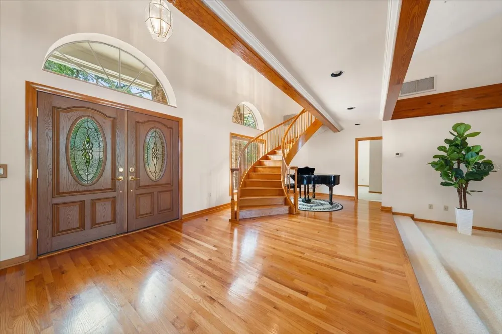 220 HARBOR VIEW LANE Largo, FL 33770
