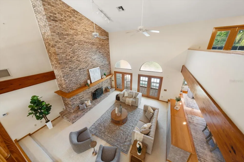 220 HARBOR VIEW LANE Largo, FL 33770