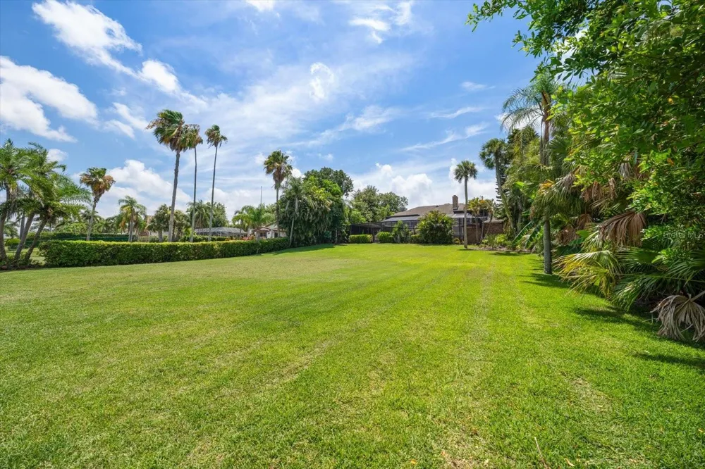 220 HARBOR VIEW LANE Largo, FL 33770