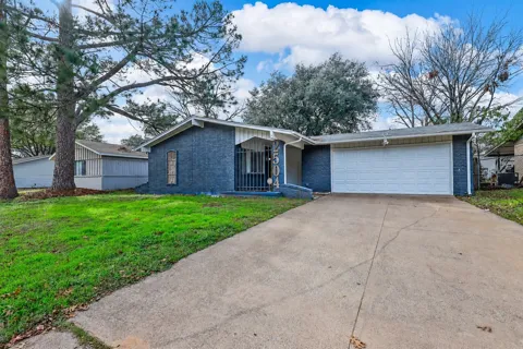 2504 S Fielder Road