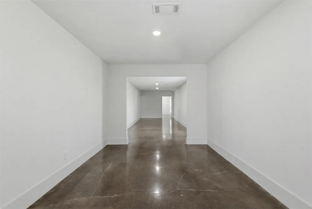 1589 County Road 252 Anderson, TX 77830