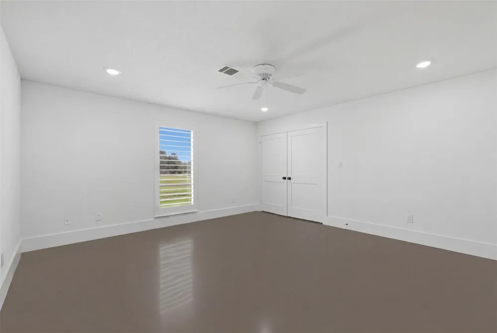 1589 County Road 252 Anderson, TX 77830