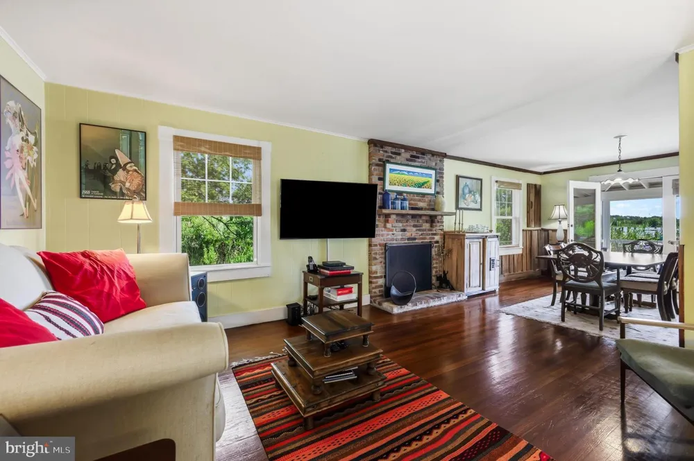 6355 BOZMAN NEAVITT Neavitt, MD 21652