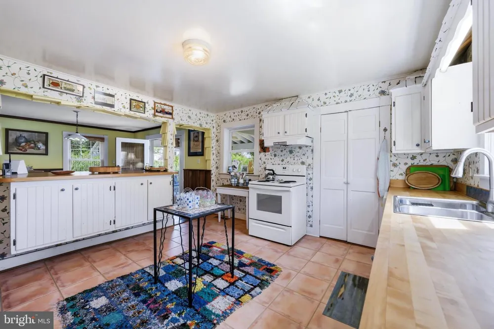 6355 BOZMAN NEAVITT Neavitt, MD 21652