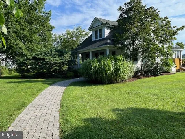 6355 BOZMAN NEAVITT Neavitt, MD 21652