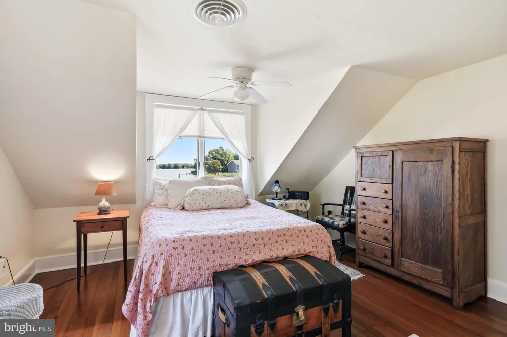 6355 BOZMAN NEAVITT Neavitt, MD 21652