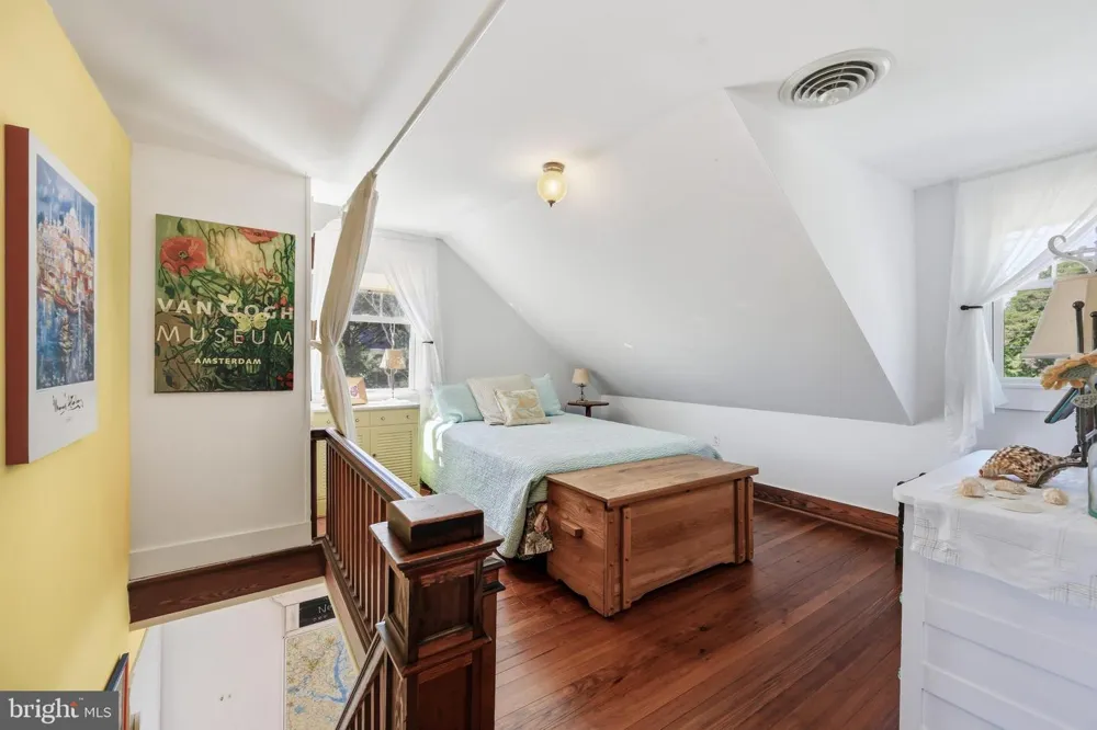 6355 BOZMAN NEAVITT Neavitt, MD 21652