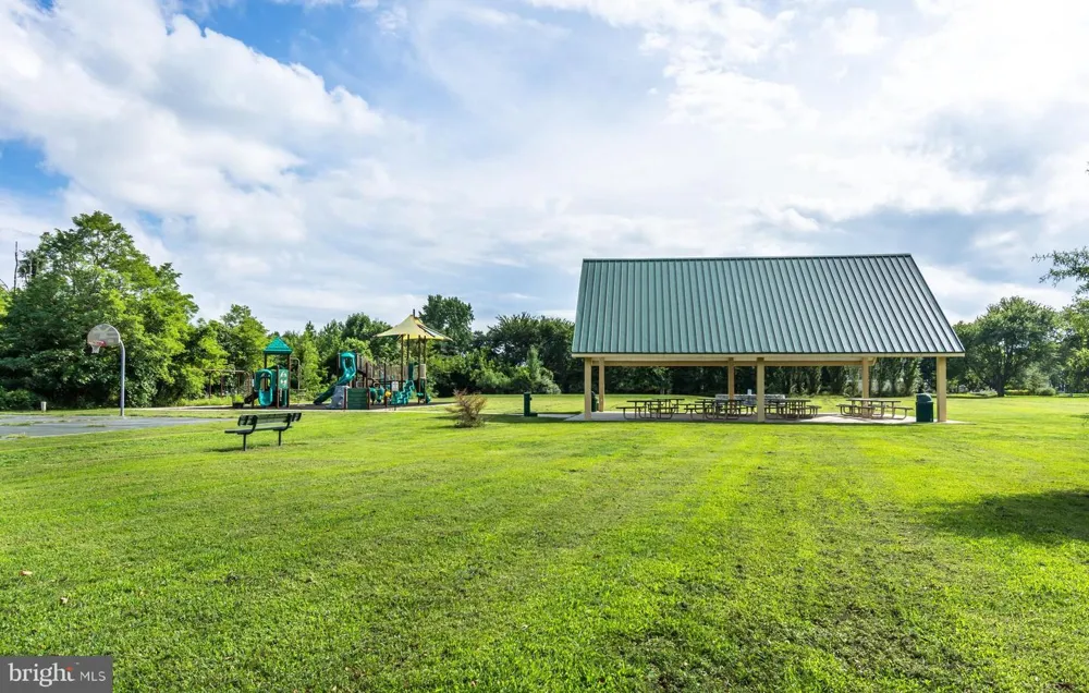 6355 BOZMAN NEAVITT Neavitt, MD 21652