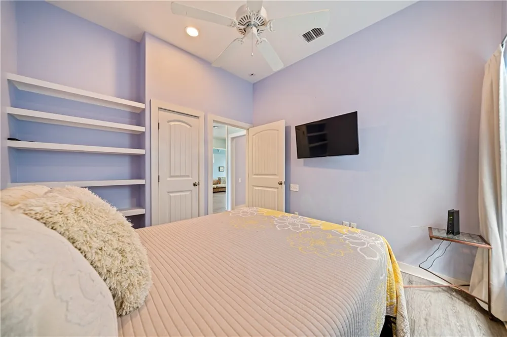 225 Port Lavaca Street Port Aransas, TX 78373