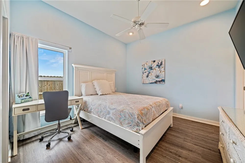 225 Port Lavaca Street Port Aransas, TX 78373
