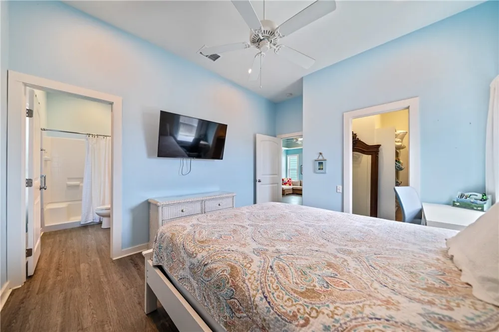225 Port Lavaca Street Port Aransas, TX 78373
