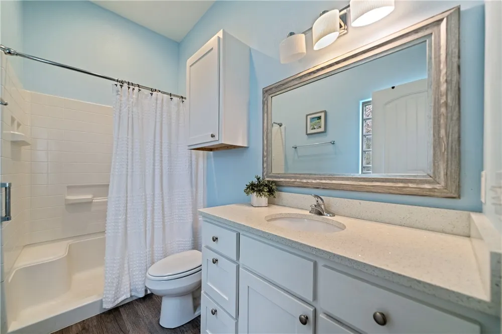 225 Port Lavaca Street Port Aransas, TX 78373