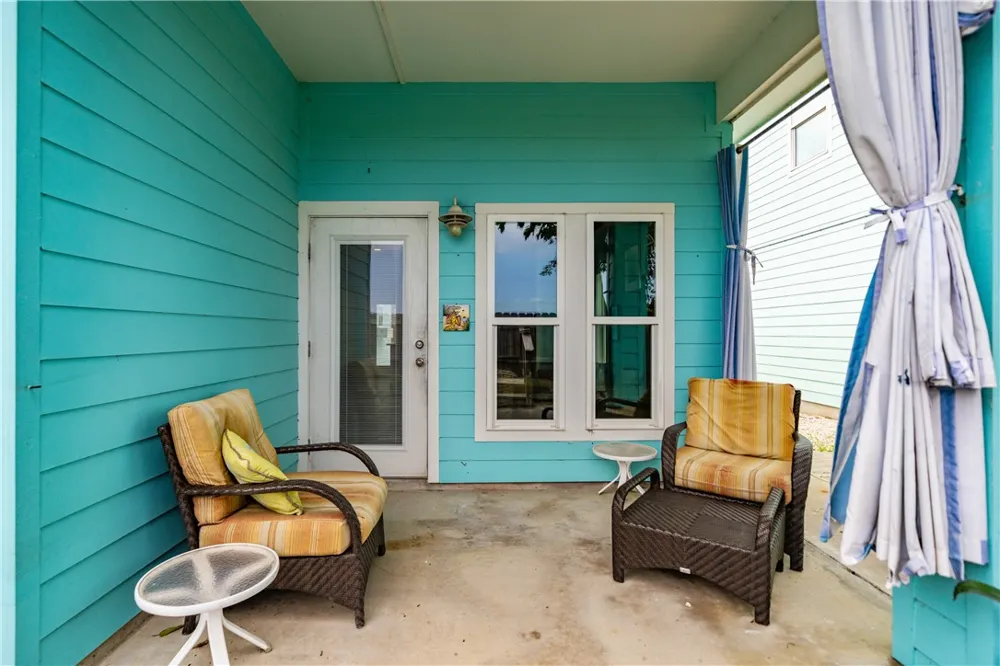 225 Port Lavaca Street Port Aransas, TX 78373