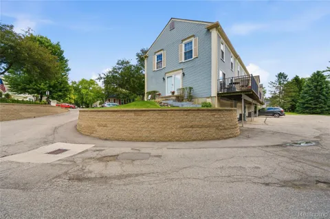 1319 Wagon Wheel Lane