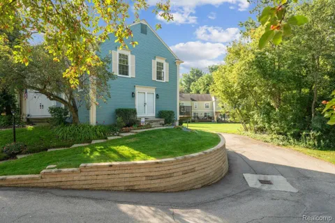 1319 Wagon Wheel Lane