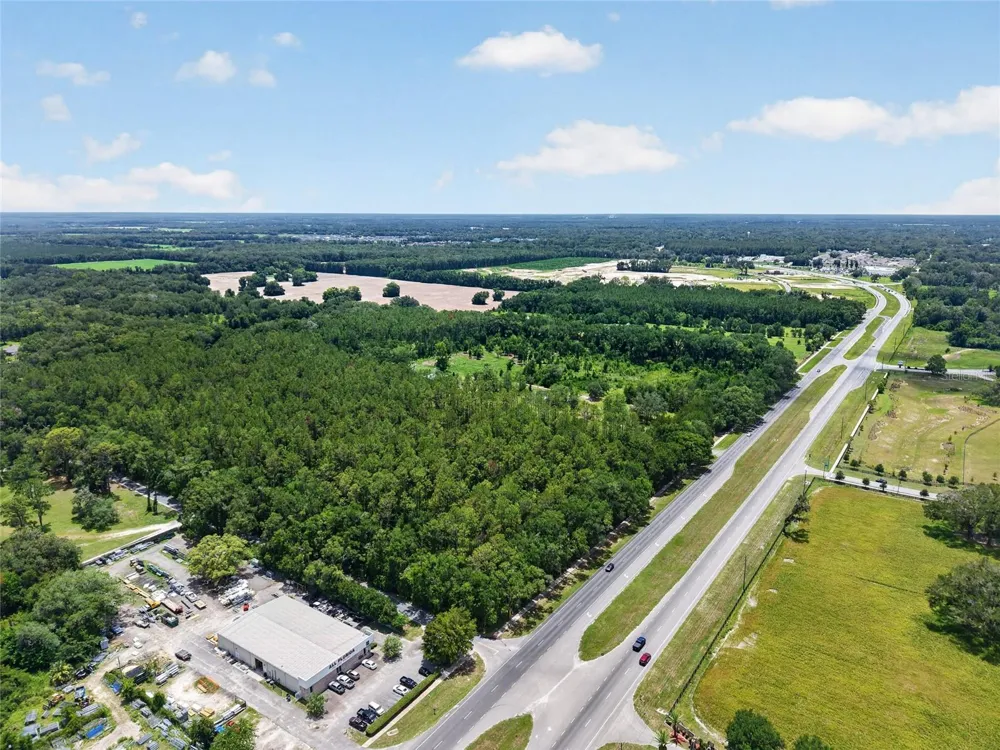 000 W NEWBERRY ROAD Newberry, FL 32669