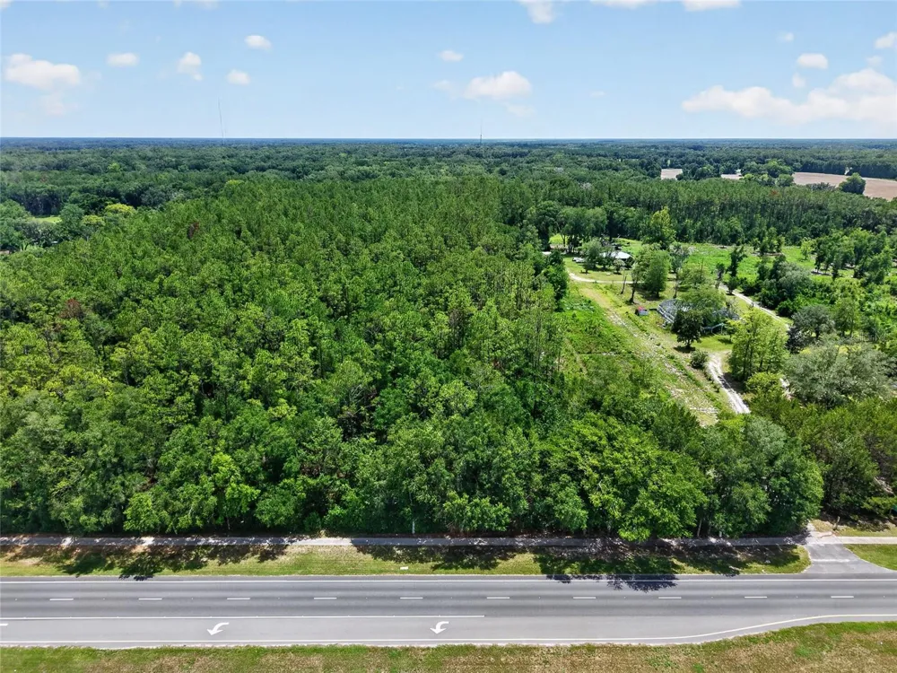 000 W NEWBERRY ROAD Newberry, FL 32669