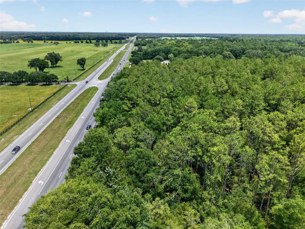 000 W NEWBERRY ROAD Newberry, FL 32669