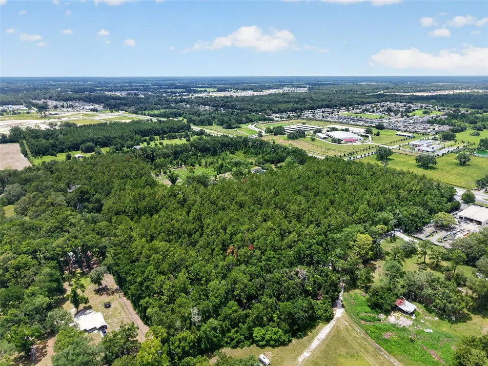 000 W NEWBERRY ROAD Newberry, FL 32669